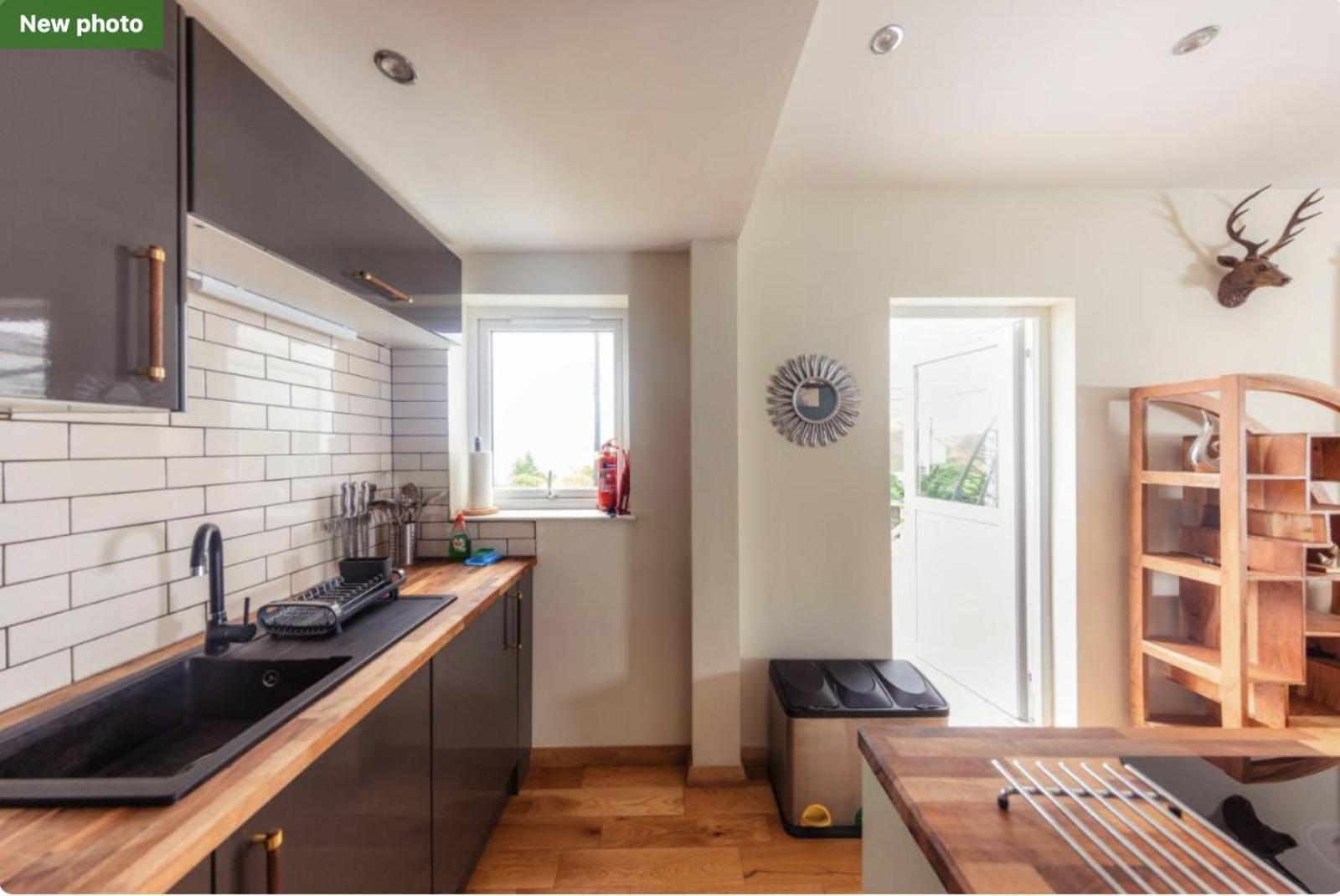 Luxury Cottage With Stunning Views Near Fairy Pools - School House 3 Карбост Екстер'єр фото
