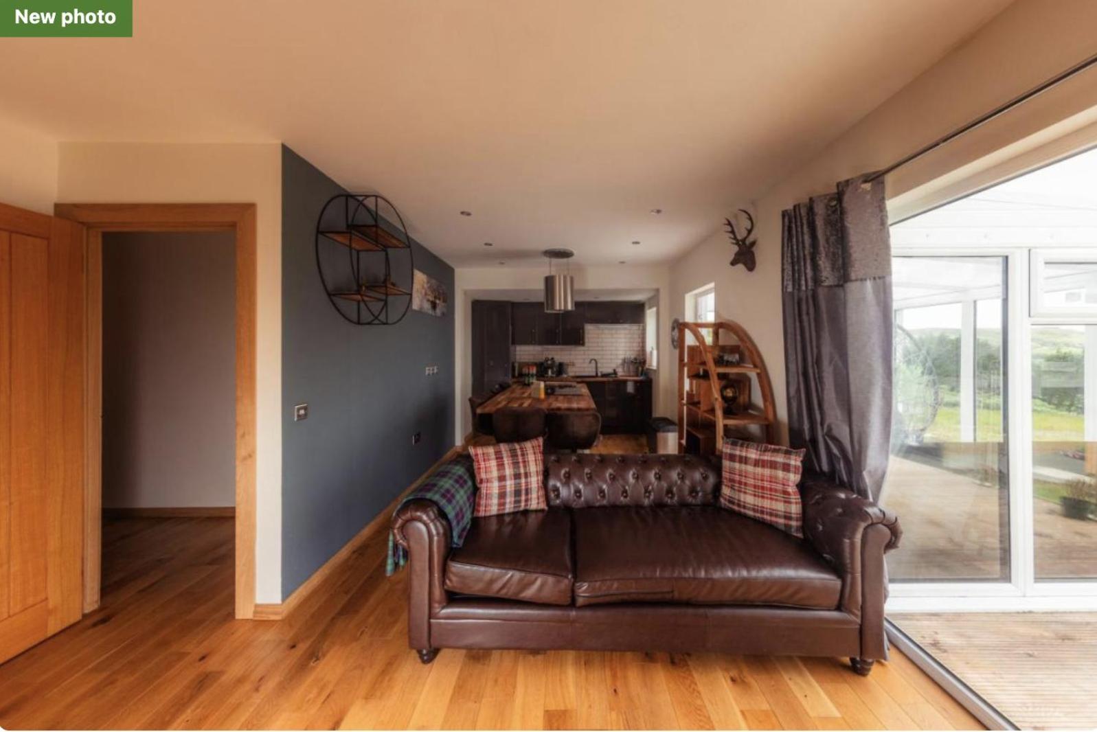 Luxury Cottage With Stunning Views Near Fairy Pools - School House 3 Карбост Екстер'єр фото